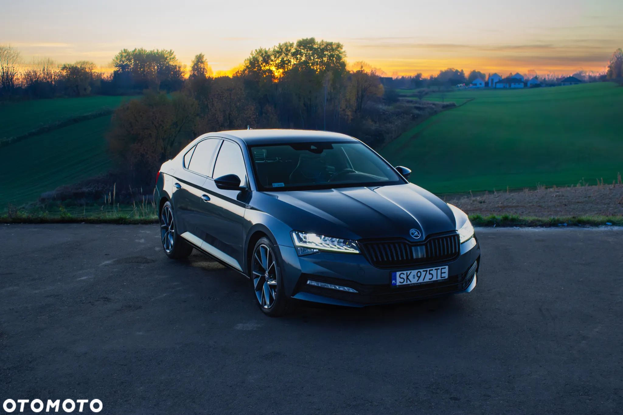 Skoda Superb 2.0 TDI SCR 4x4 Sportline DSG - 1
