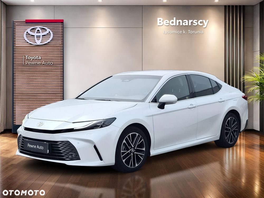 Toyota Camry - 1