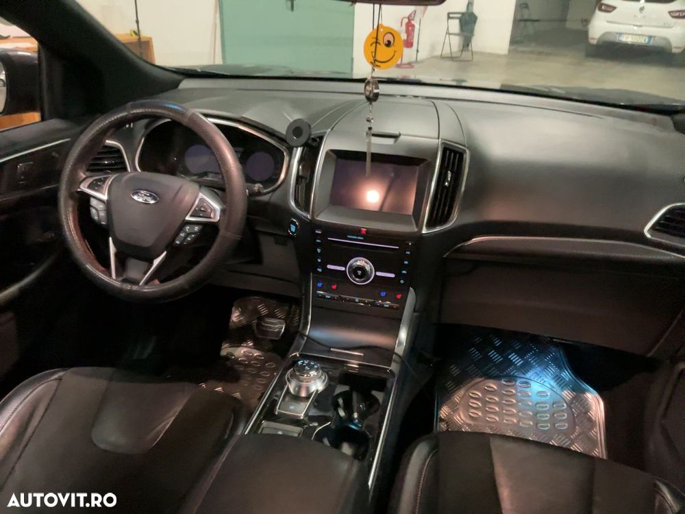 Ford Edge 2.0 Panther A8 AWD ST Line - 4
