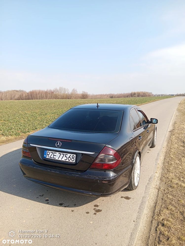 Mercedes-Benz Klasa E - 2