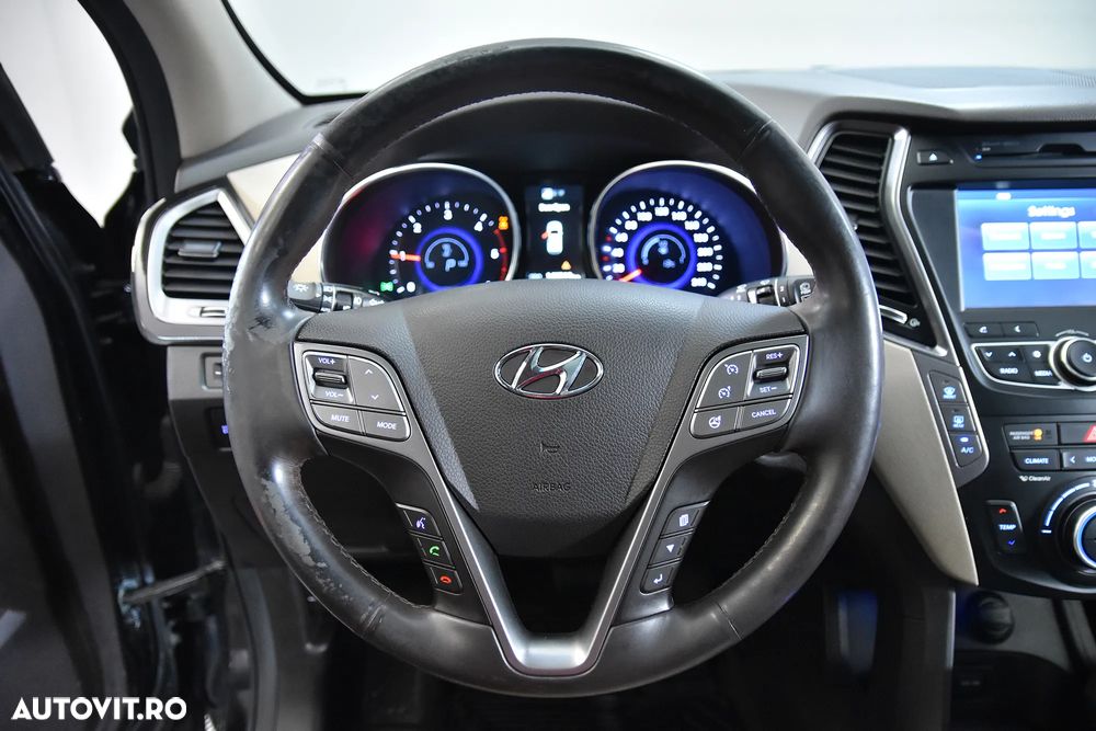 Hyundai Santa Fe 2.2 CRDi 4WD 7 seats Luxury+ - 20