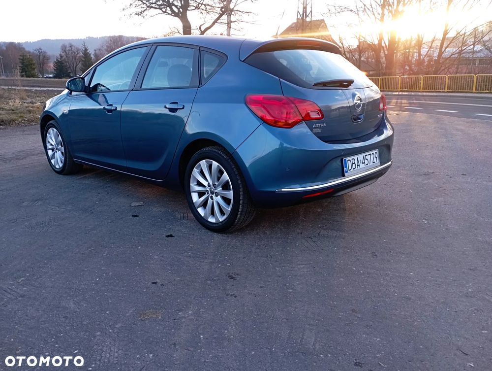 Opel Astra 1.4 Turbo - 3