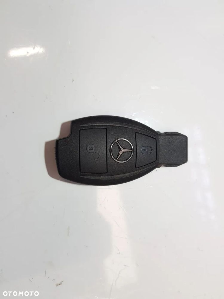 Kluczyk pilot rybka MERCEDES W218 W219 CLS W166 ML 2010DJ1439 - 2