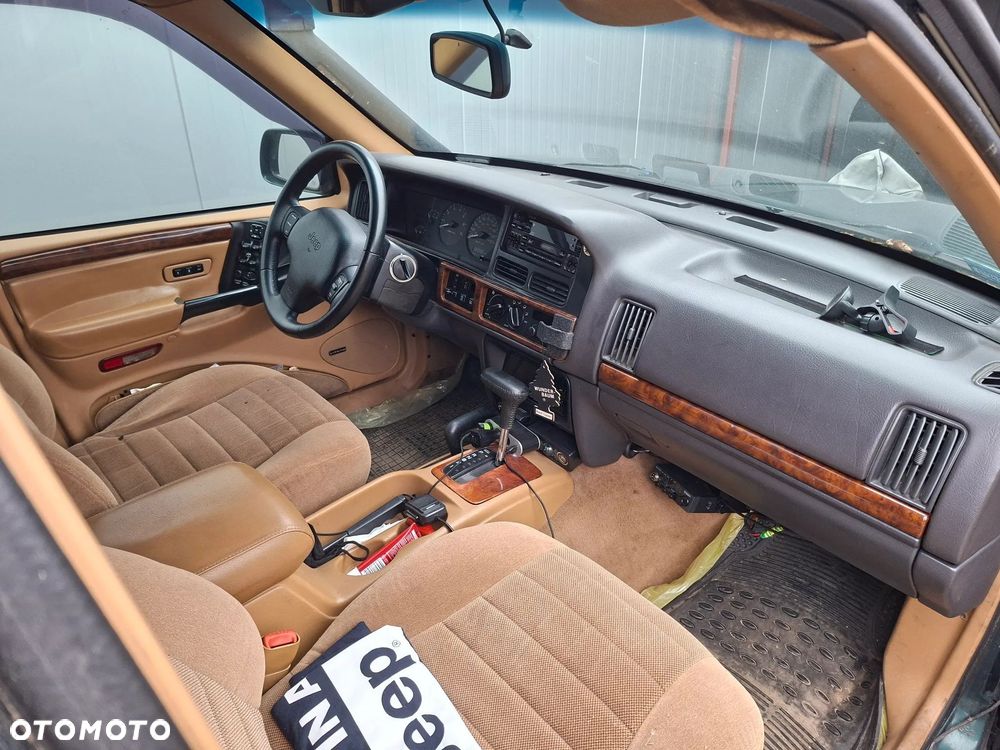 Jeep Grand Cherokee 4.0 Limited - 9