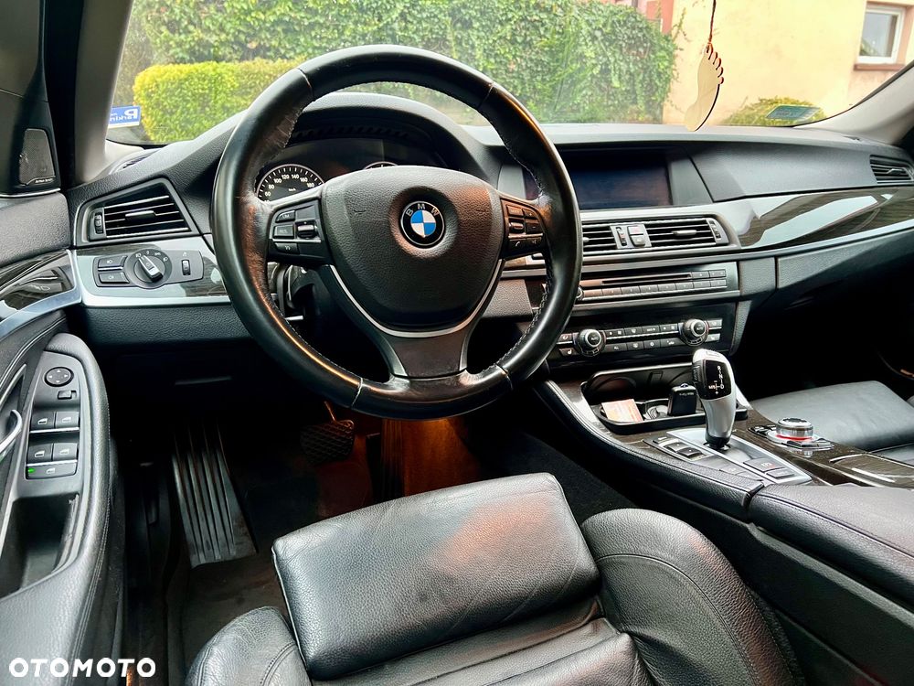 BMW Seria 5 - 16