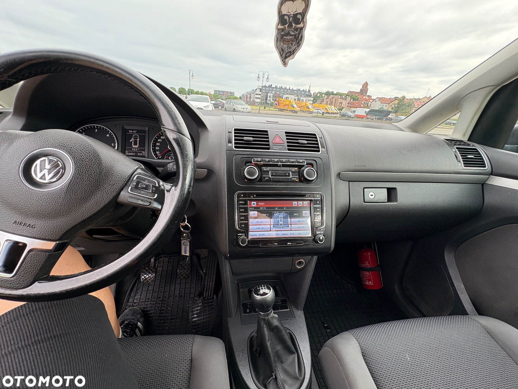 Volkswagen Touran - 24