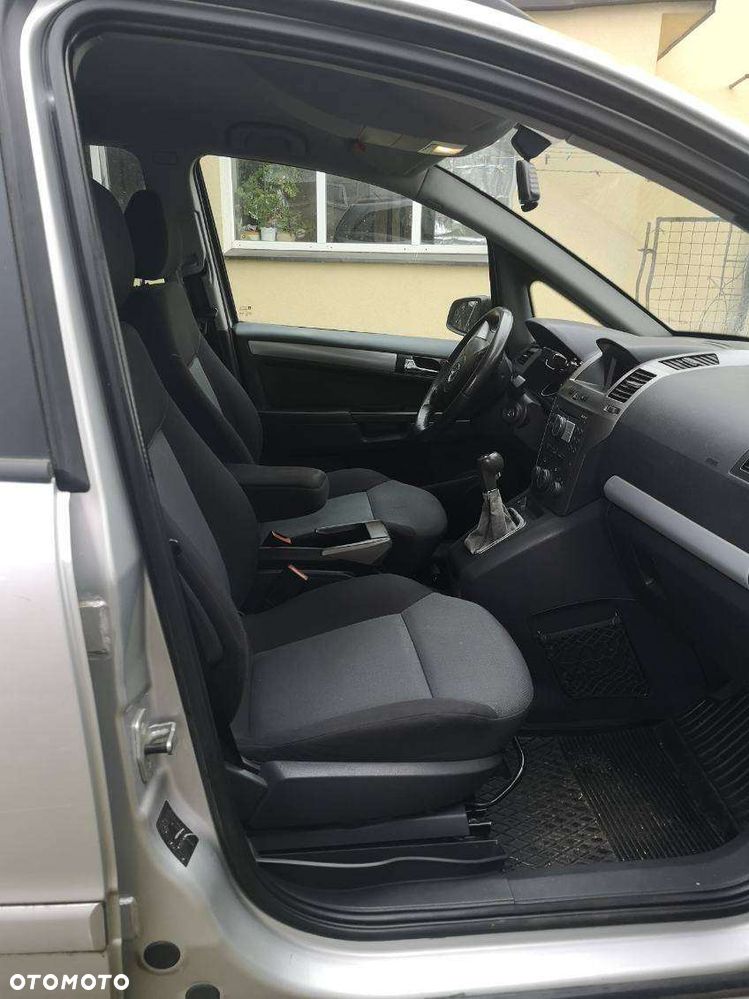 Opel Zafira 1.6 Elegance - 9