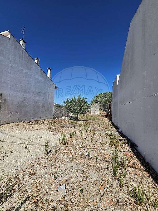 Terreno  para venda - Grande imagem: 2/5