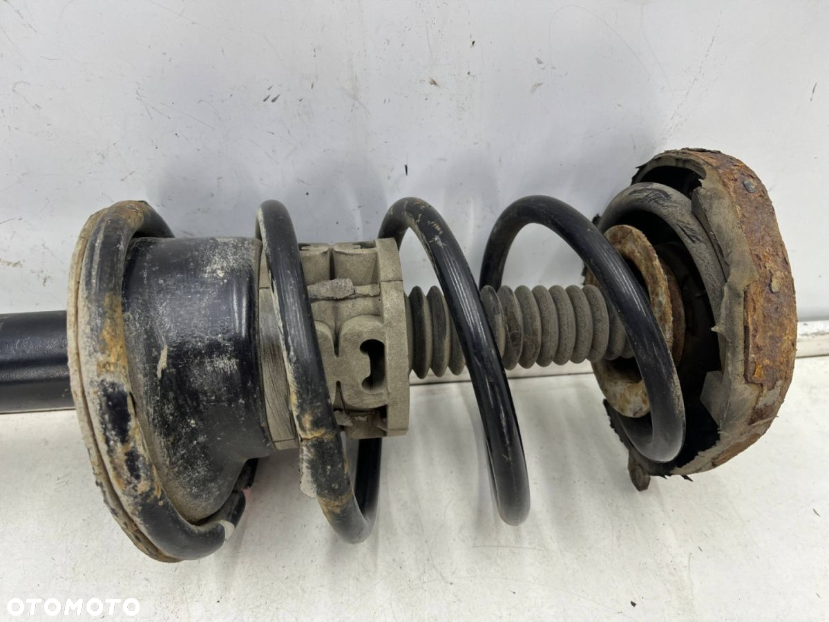 Amortyzator Renault Scenic 1 I 96-03r BENZYNA przedni PRAWY LEWY mcpherson sprężyna przód 7700430760 - 10
