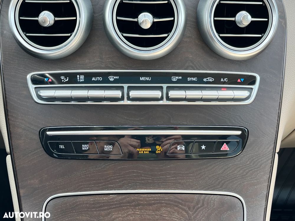 Mercedes-Benz GLC 220 d 4MATIC - 25