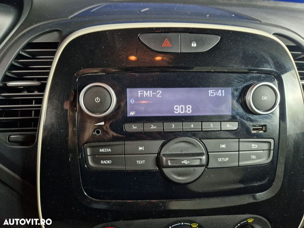 Renault Captur - 19
