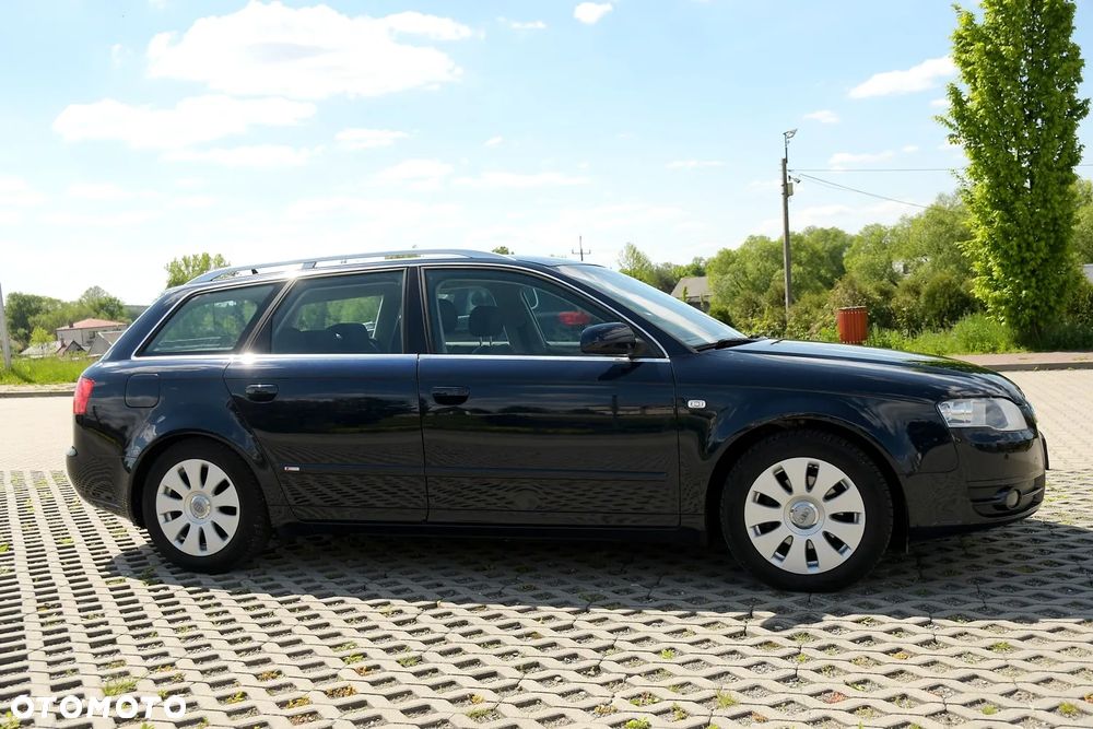 Audi A4 Avant 2.0 TDI DPF - 9