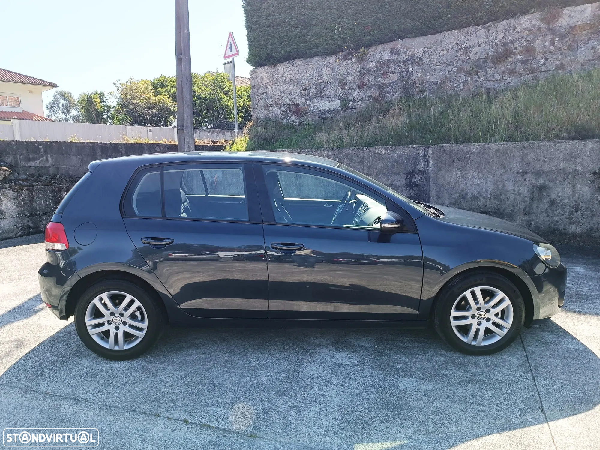 VW Golf 1.6 TDi Confortline - 5
