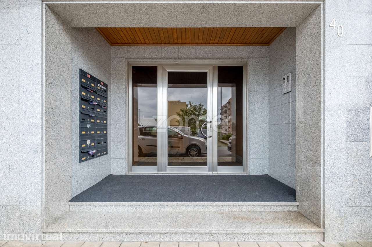 Apartamento T3 em Valongo com 2 lugares de garagem. - Grande imagem: 2/46
