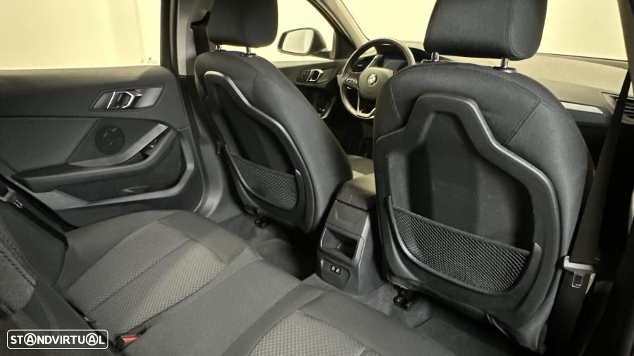 BMW 116 d Corporate Edition Auto - 14
