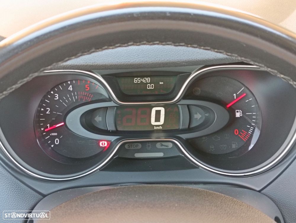 Renault Captur 1.5 dCi Exclusive - 11