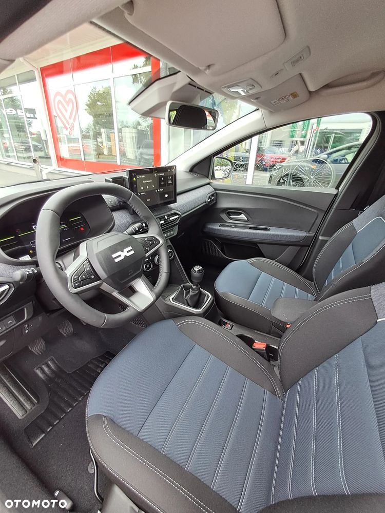 Dacia Sandero - 16