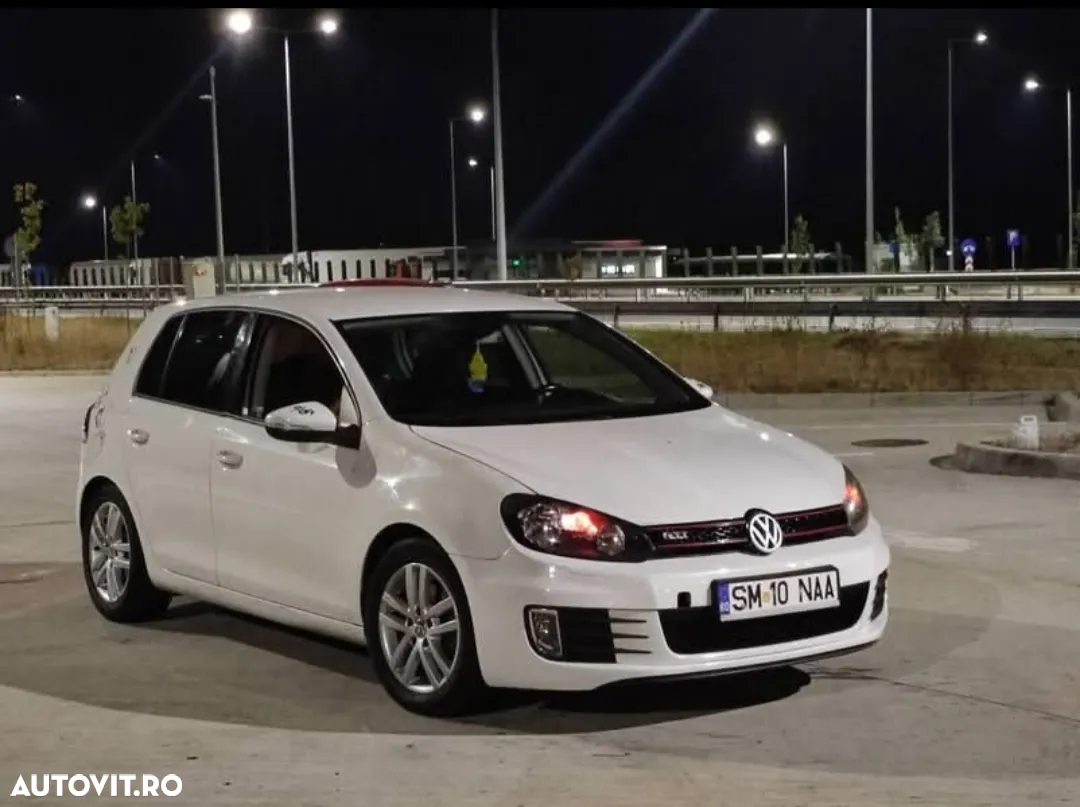 Volkswagen Golf 2.0 TDI BlueMotion Technology Highline DSG - 10