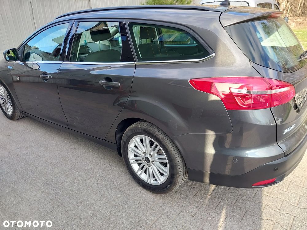 Ford Focus - 5