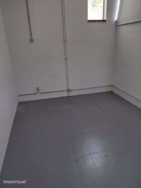 Gabiente com serviços incluidos - Grande imagem: 3/3