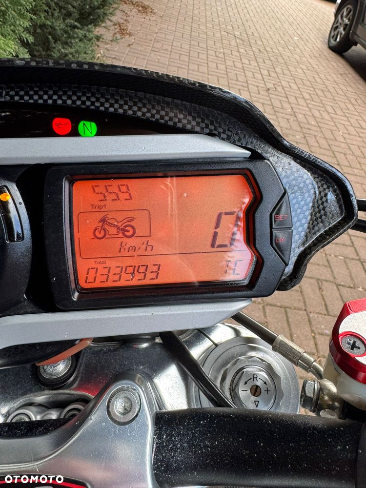 MV AGUSTA Brutale - 18