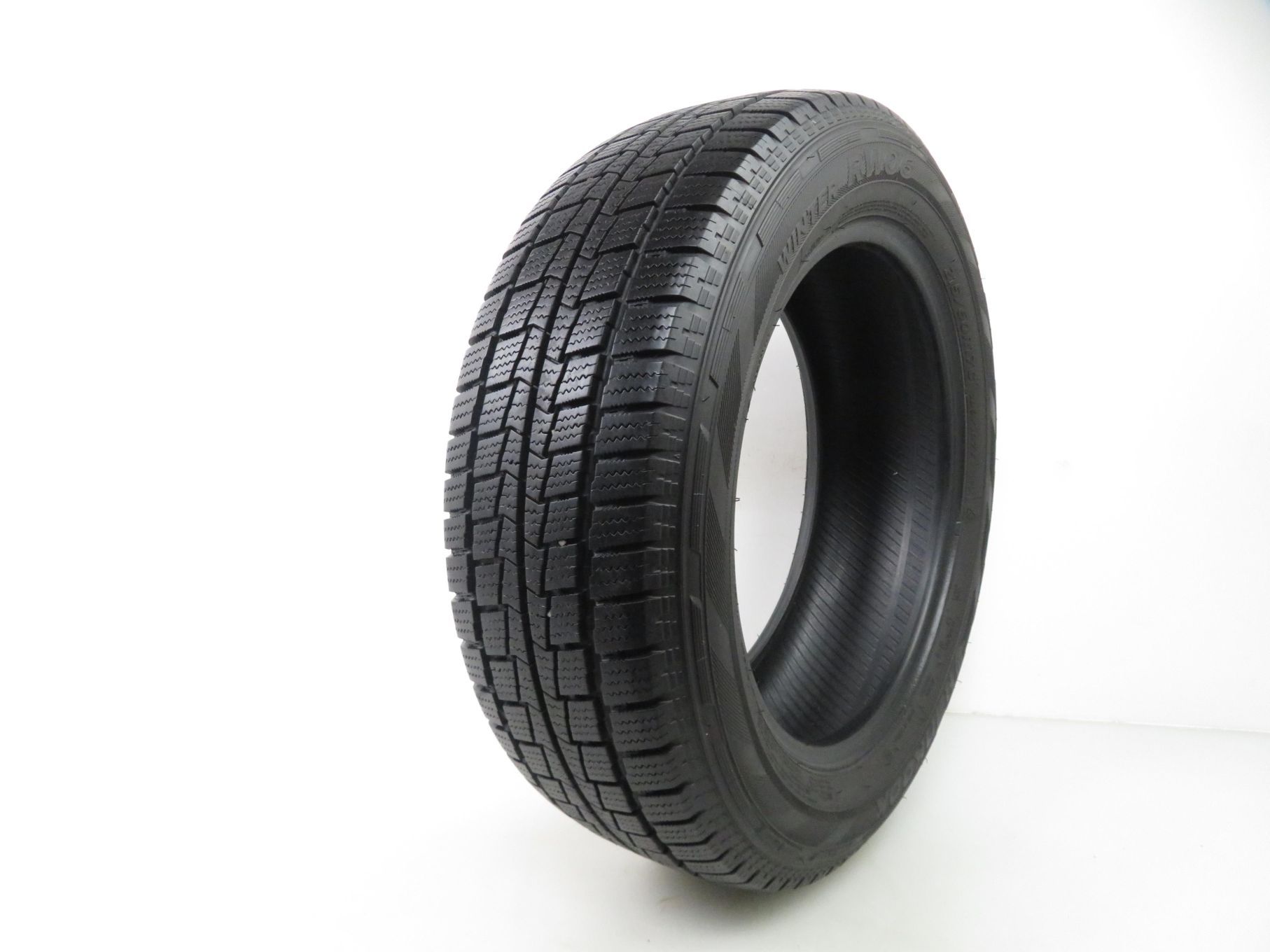 215/60R17C OPONA DOSTAWCZA ZIMOWA Hankook Winter RW06 109/107T - 1