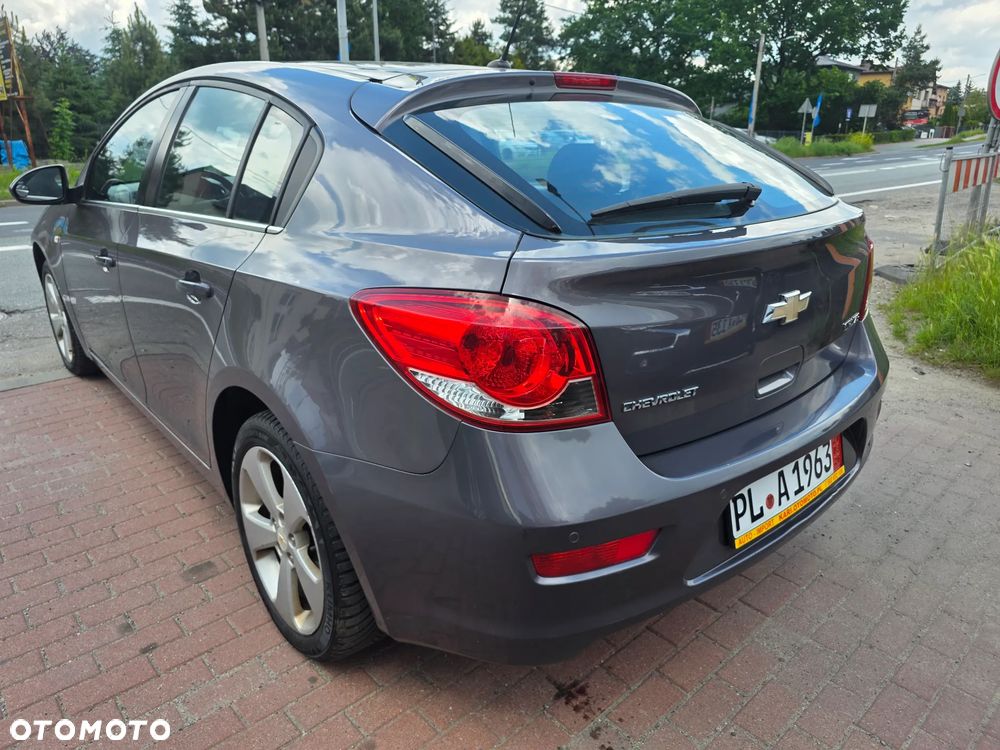 Chevrolet Cruze 1.8 Automatik LTZ - 6