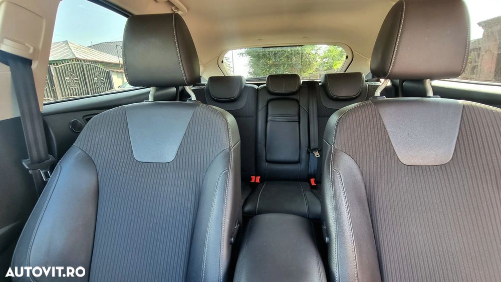 Ford Focus 1.6 EcoBoost Start-Stopp-System Titanium - 13