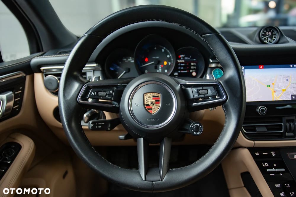Porsche Macan T - 20