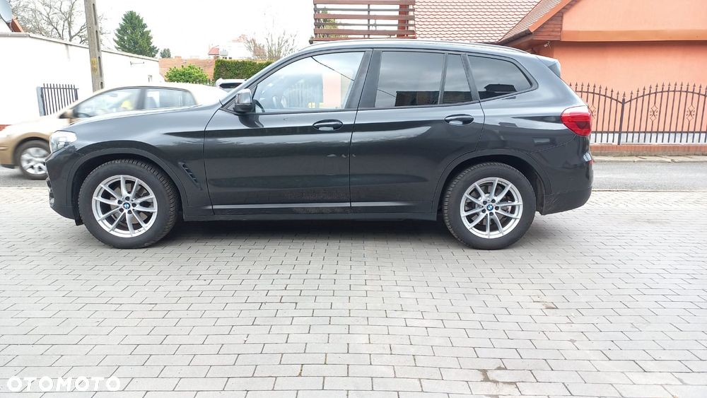 BMW X3 sDrive18d xLine - 7