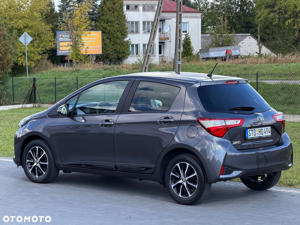 Toyota Yaris 1.5 Selection - 11
