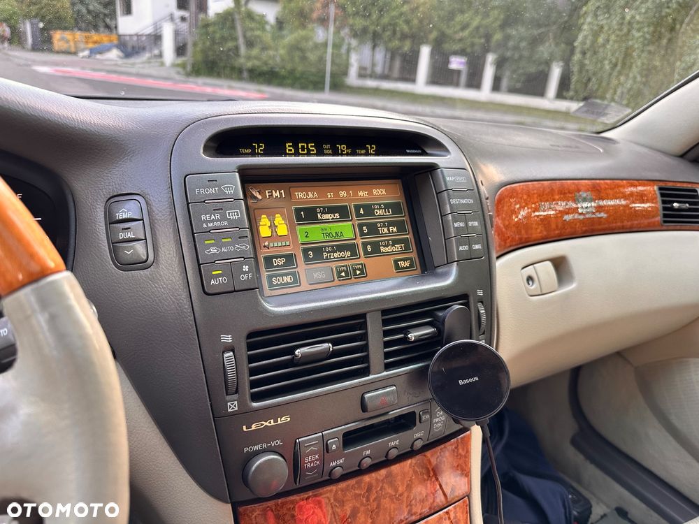 Lexus LS Prestige - 10