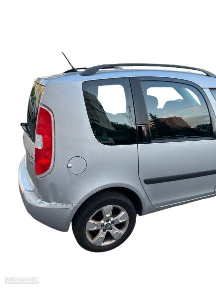 Skoda Roomster 1.6 TDI Classic - 9
