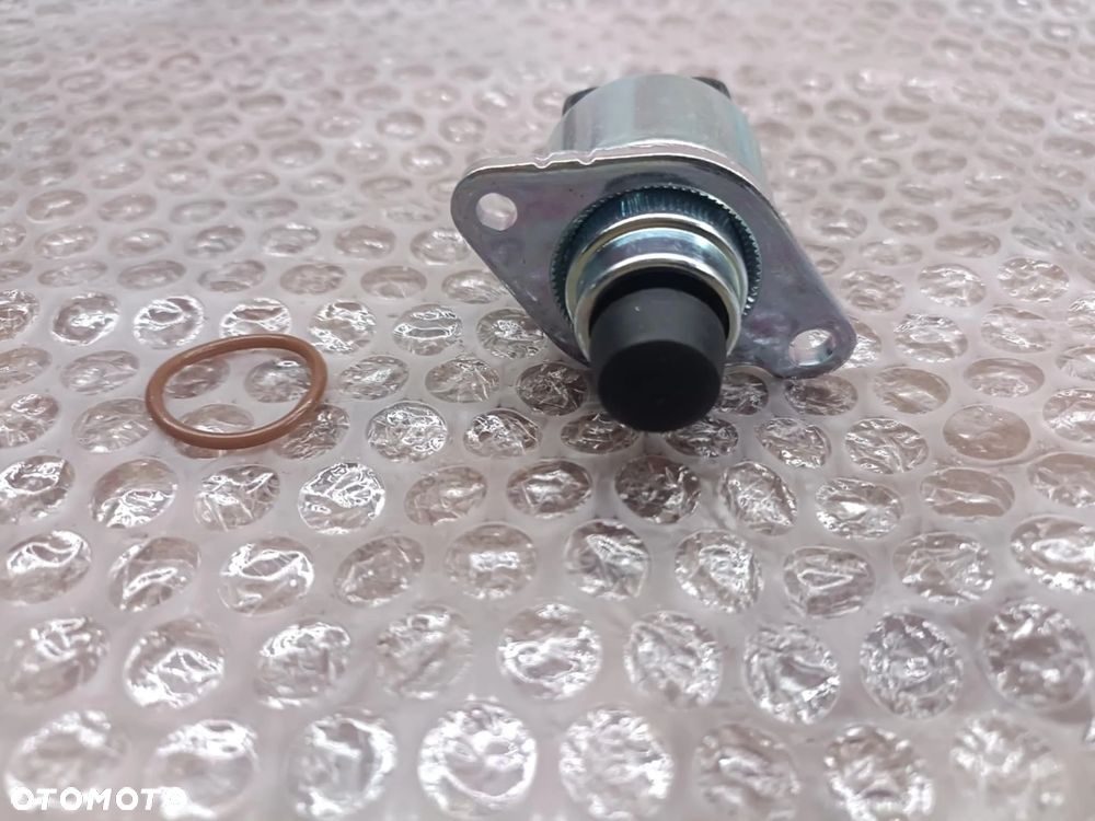 silniczek silnik krokowy mercruiser VOLVO PENTA OMC COBRA 4.3 5.0 5.7 7.4 8.1 V6 V8 iac valve REC3843751 3843750 3843751 1113843750 5905591210140 3857696 RM-REC3843751 vortec EIM1002 1002 CP3750 - 3