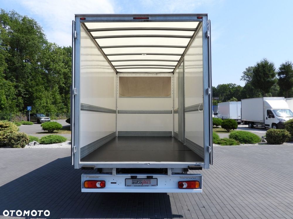 Renault MASTER KONTENER 8 PALET TEMPOMAT LEDY KLIMATYZACJA  165KM - 22