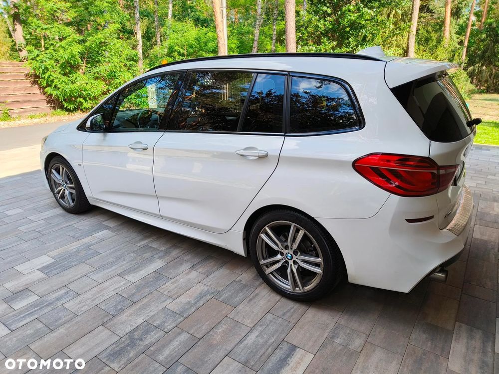 BMW Seria 2 220d xDrive M Sport - 2