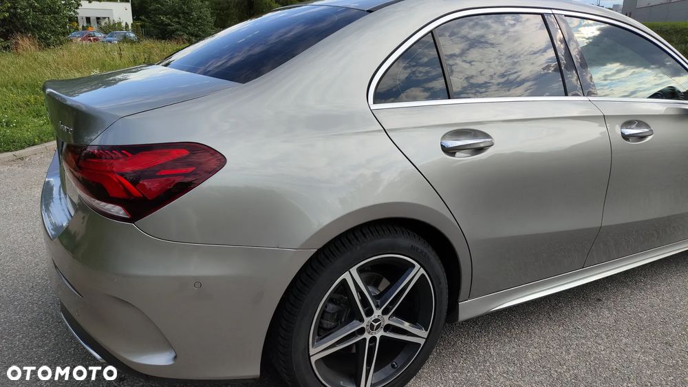 Mercedes-Benz Klasa A 220 4-Matic 7G-DCT - 8