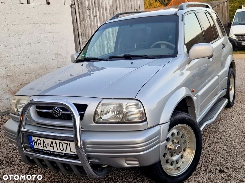 Suzuki Grand Vitara 2.5 V6 - 2