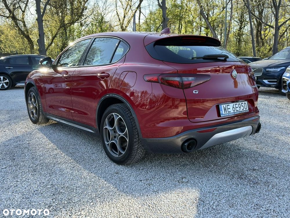 Alfa Romeo Stelvio 2.0 Turbo TI Q4 - 5