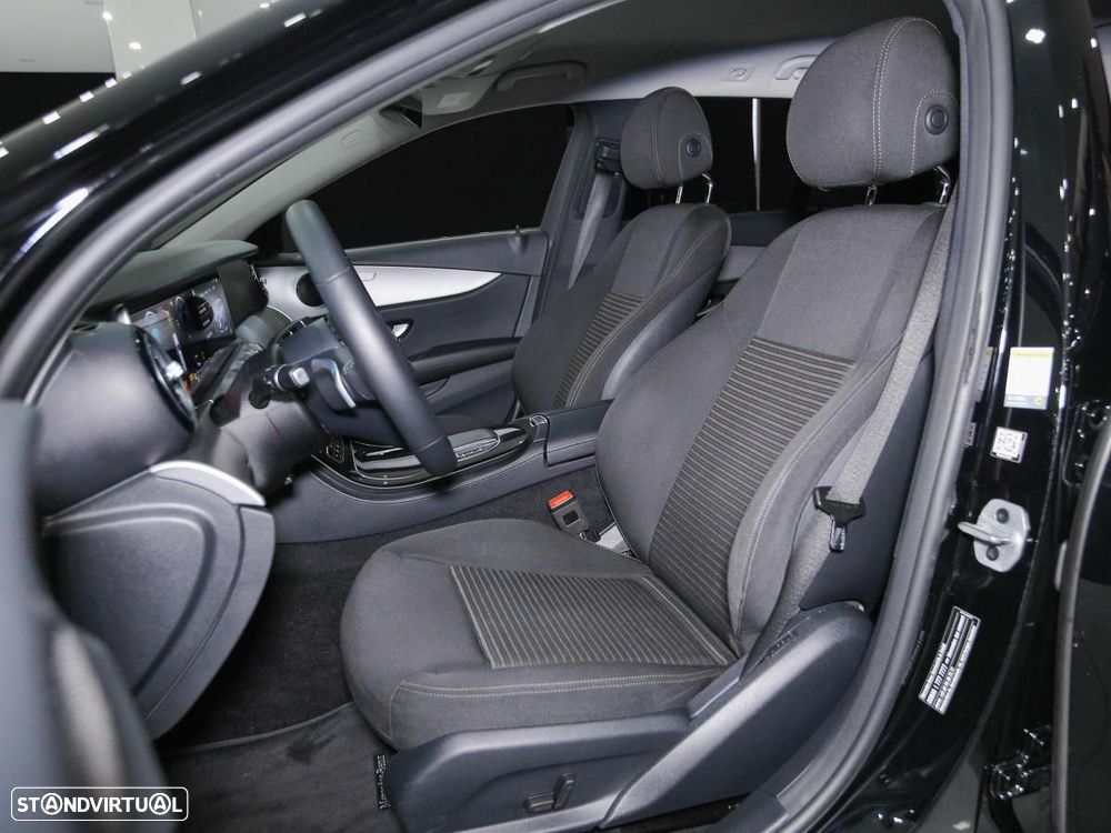 Mercedes-Benz E 300 de Avantgarde 4Matic - 7
