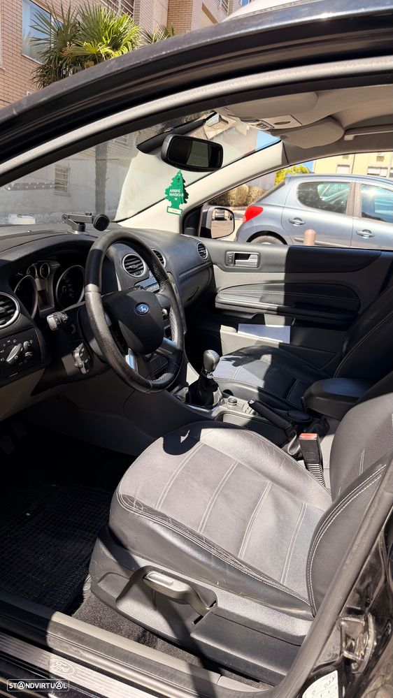 Ford Focus SW 1.6 TDCi Titanium - 19