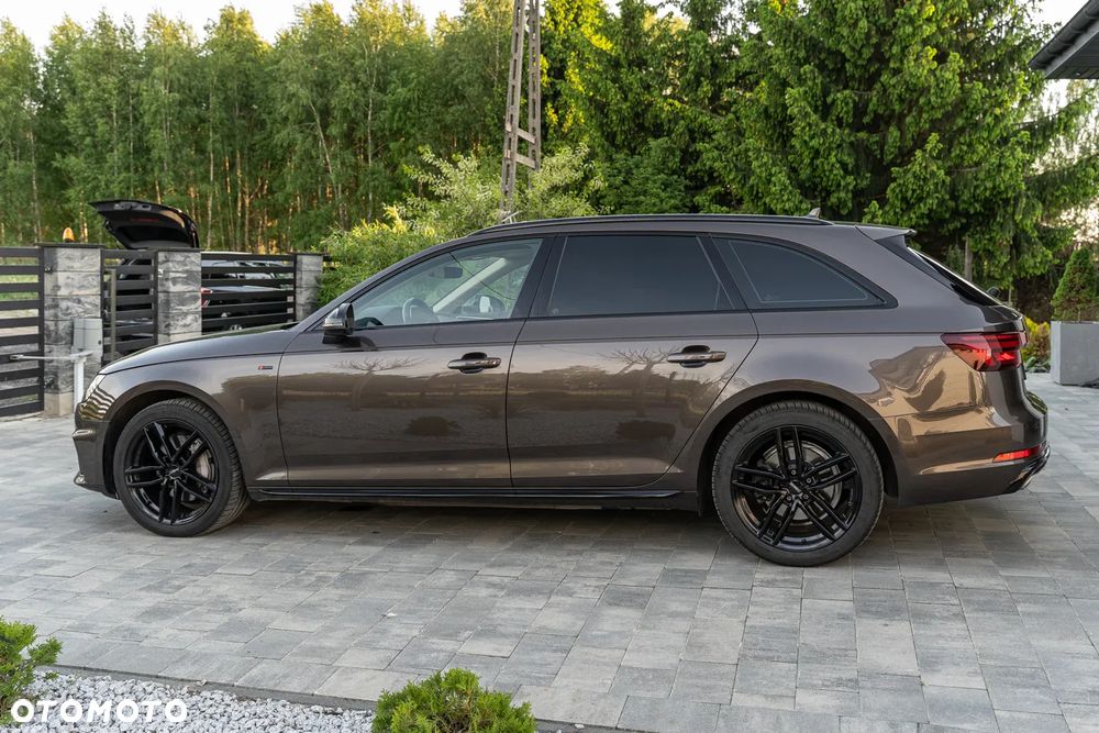 Audi A4 Avant 40 TDI Quattro S tronic - 29