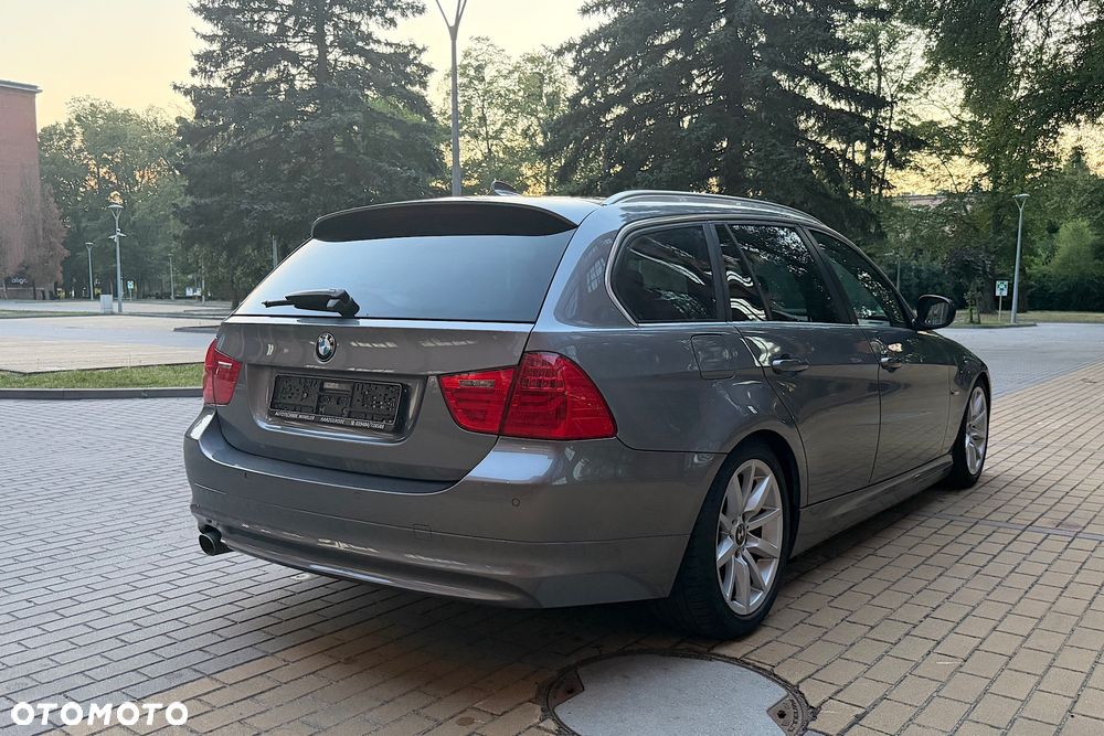 BMW Seria 3 - 14