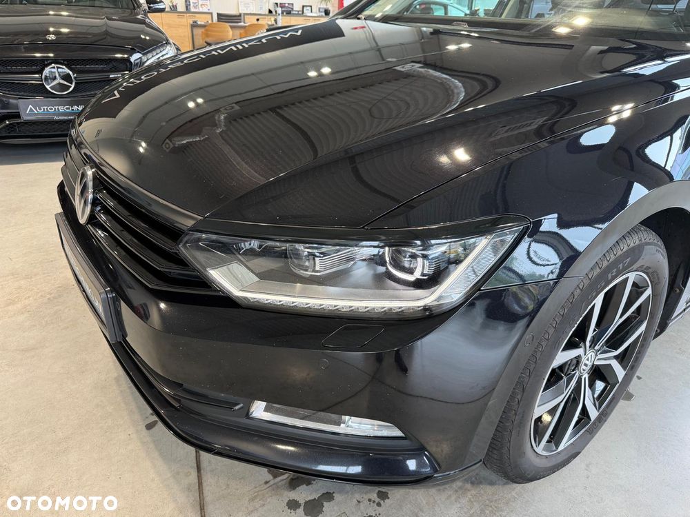 Volkswagen Passat 1.8 TSI BMT Comfortline DSG - 23