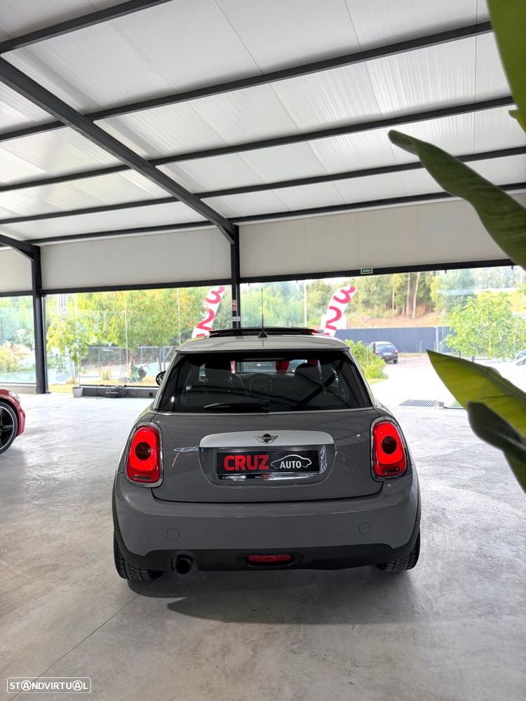 MINI 3 Portas Cooper D - 6