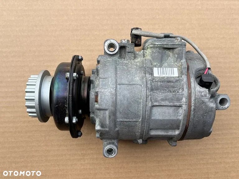 SPRĘŻARKA KLIMATYZACJI KOMPRESOR 7H0820805J VW T5 CARAVELLE DOKA MULTIVAN TRANSPORTER 2.5 TDI TOUAREG PHAETON 5.0 TDI - 4