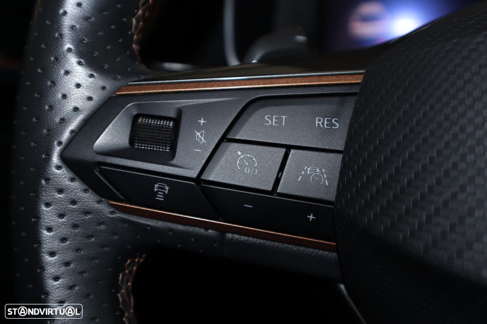Cupra Formentor 1.4 e-Hybrid Sport DSG - 33