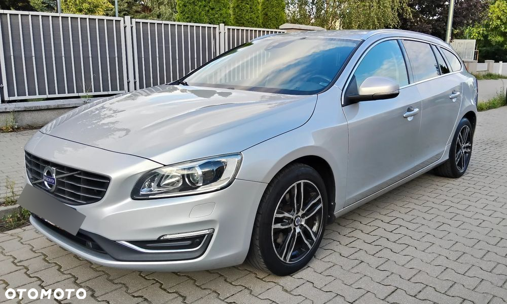 Volvo V60 D3 Drive-E Summum - 32