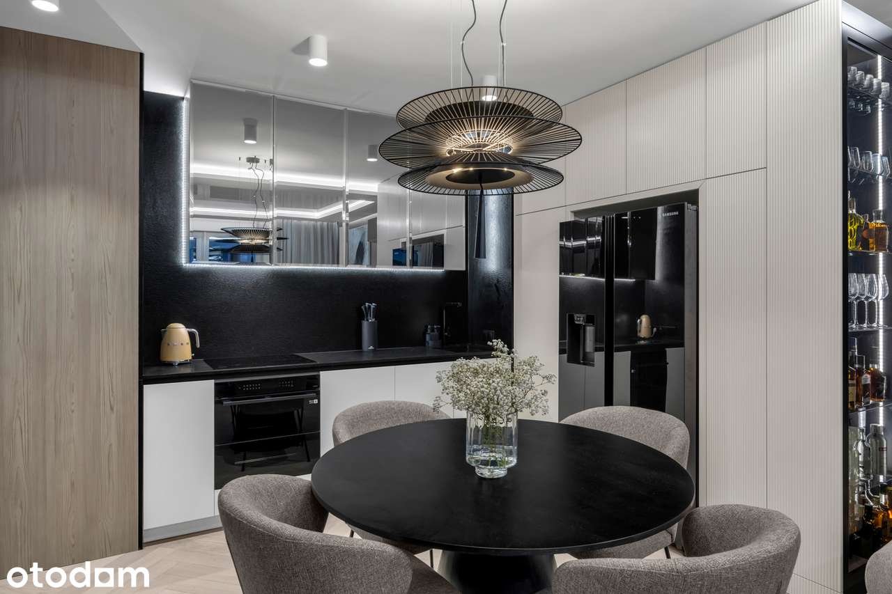 Klimatyzowany apartament w wysokim standardzie | pralnia i garderoba