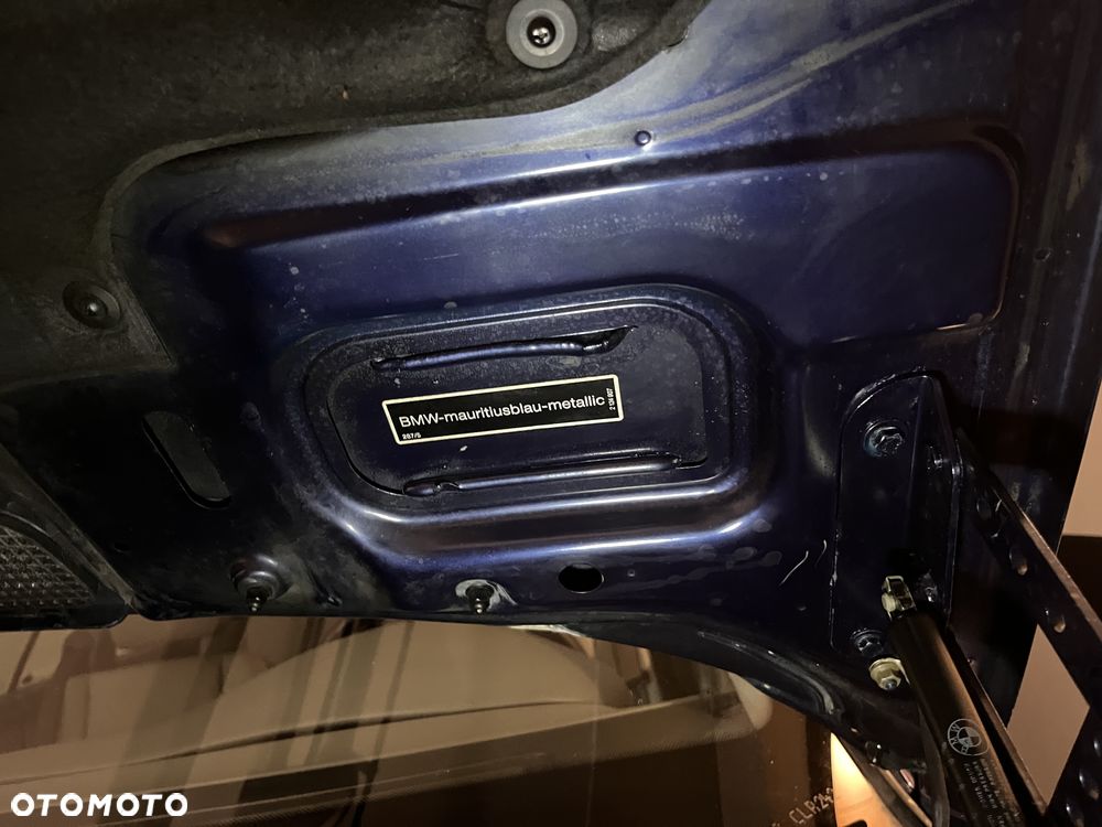 BMW Seria 8 - 25